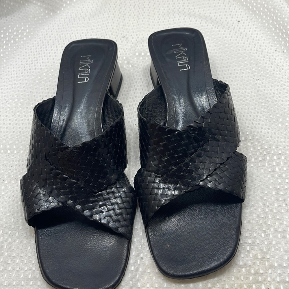 Mikala Black Leather Sandal Size 9AA tote 4